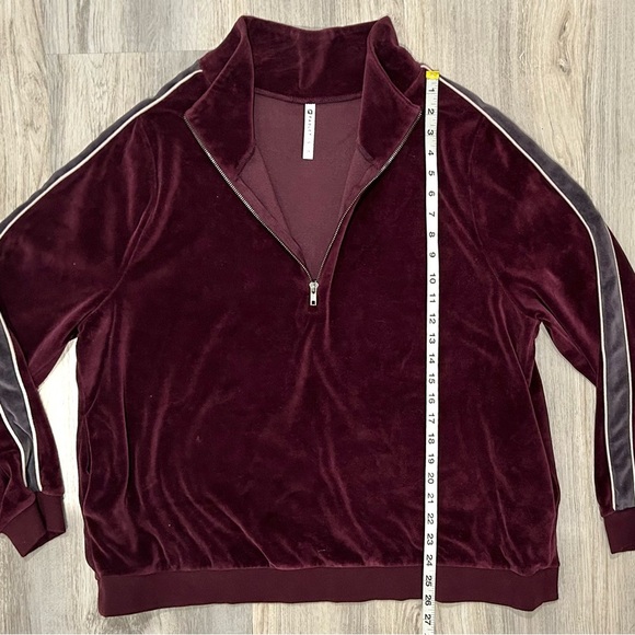 Fabletics Burgundy Velour Jacket Quarter Zip Athletic Sweatshirt Size 2XL XXL - Picture 2 of 10